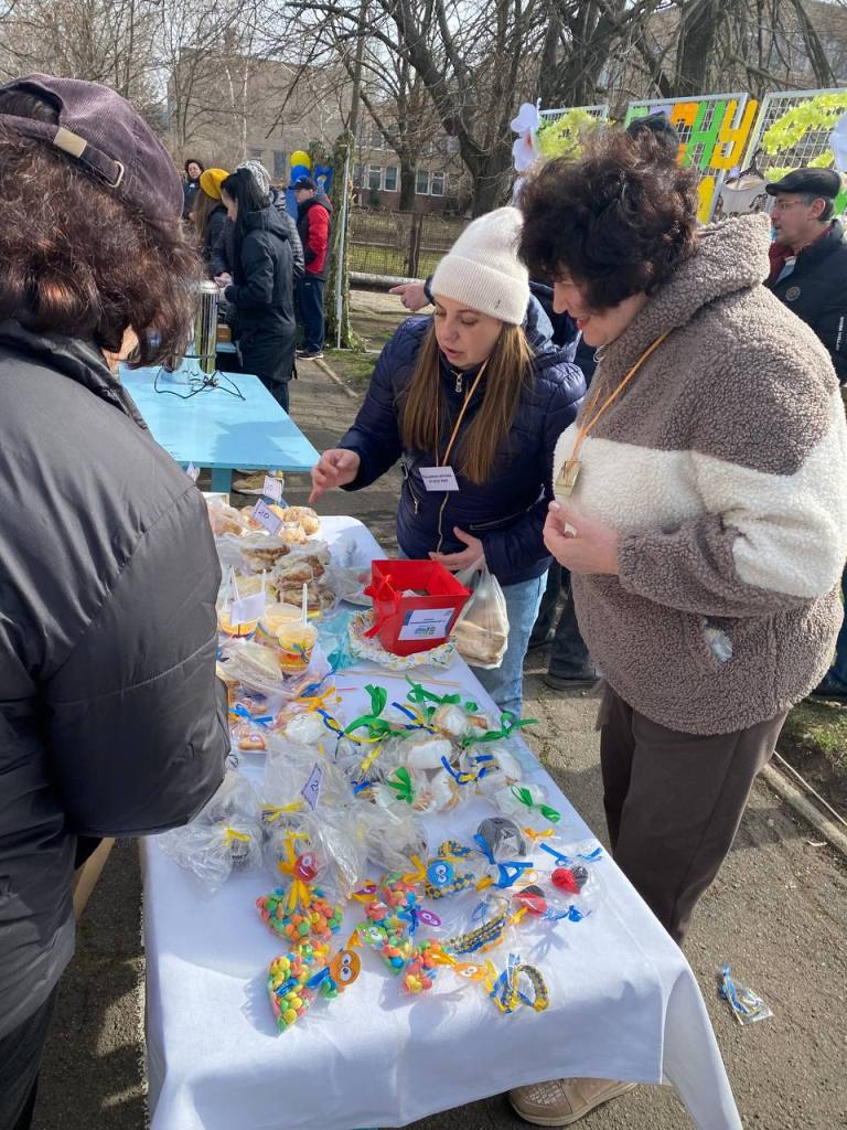 Мешканці Зарічного об'єдналися заради Перемоги!  